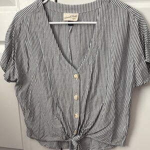 Universal Thread gray and White Striped Blouse